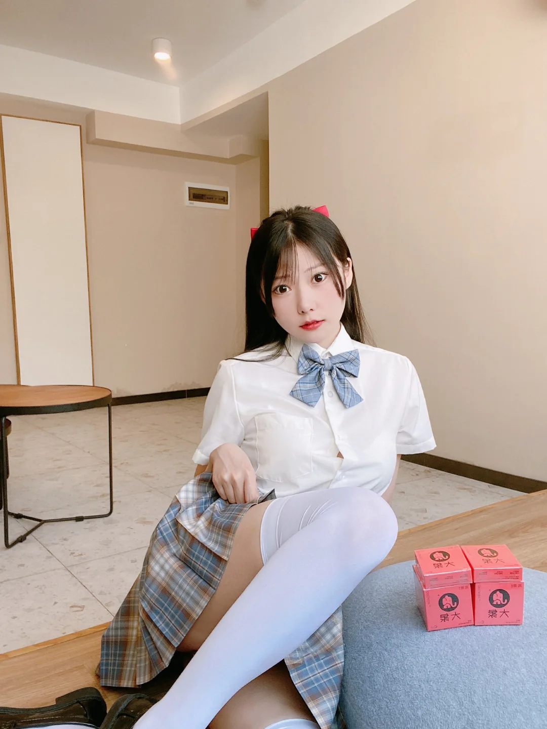 香草喵露露 - No.067 大象 JK格子裙 [30P-96MB] tg@simisebaisi 【丝足阁】013.webp